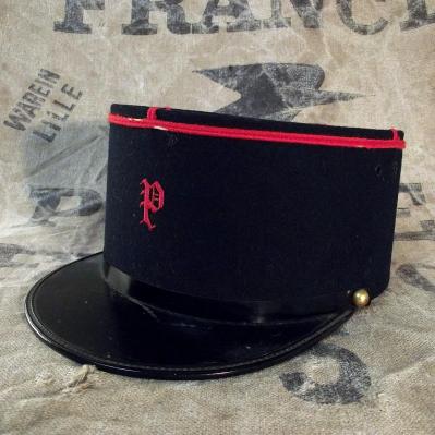 C4 kepi de facteur 1956